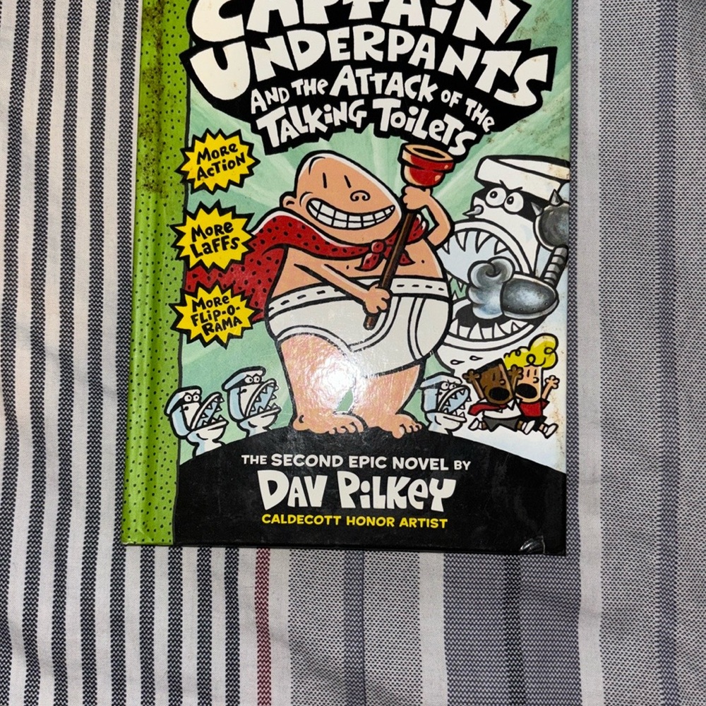 Captain Underpants Book